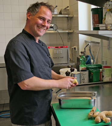 Sous Chef Bernhard Gutmann